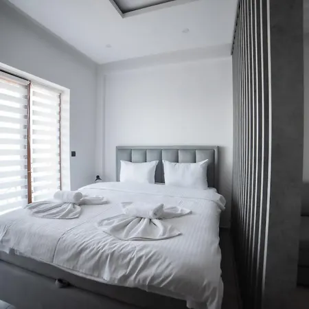 Nlux 10 Apartment