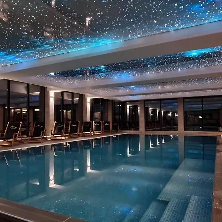 Apartment Nlux 10 *